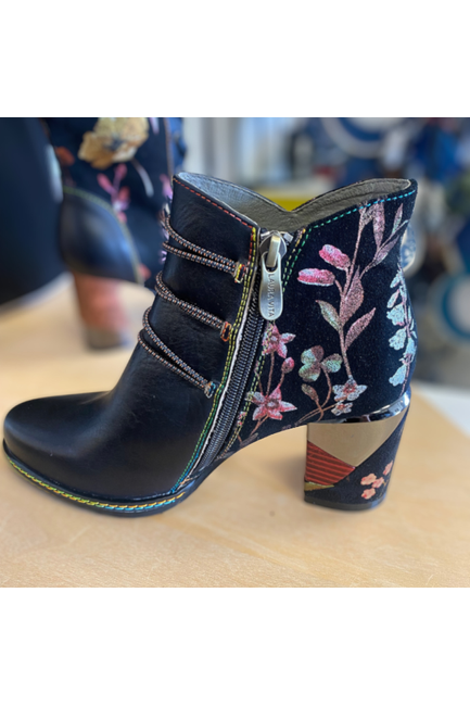 Laura Vita Ankle Boot - Style A1-2201, inside