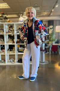 Outfit view of Dolcezza Relaxed Linen Pant - Style 26225 in white