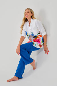 Lifestyle view of Dolcezza Relaxed Linen Pant - Style 26225 in indigo
