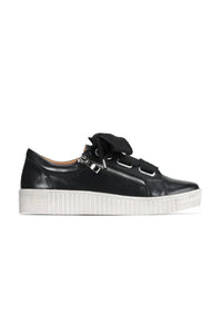 Side view of EOS Fashion Sneaker - Style Jovi in black
