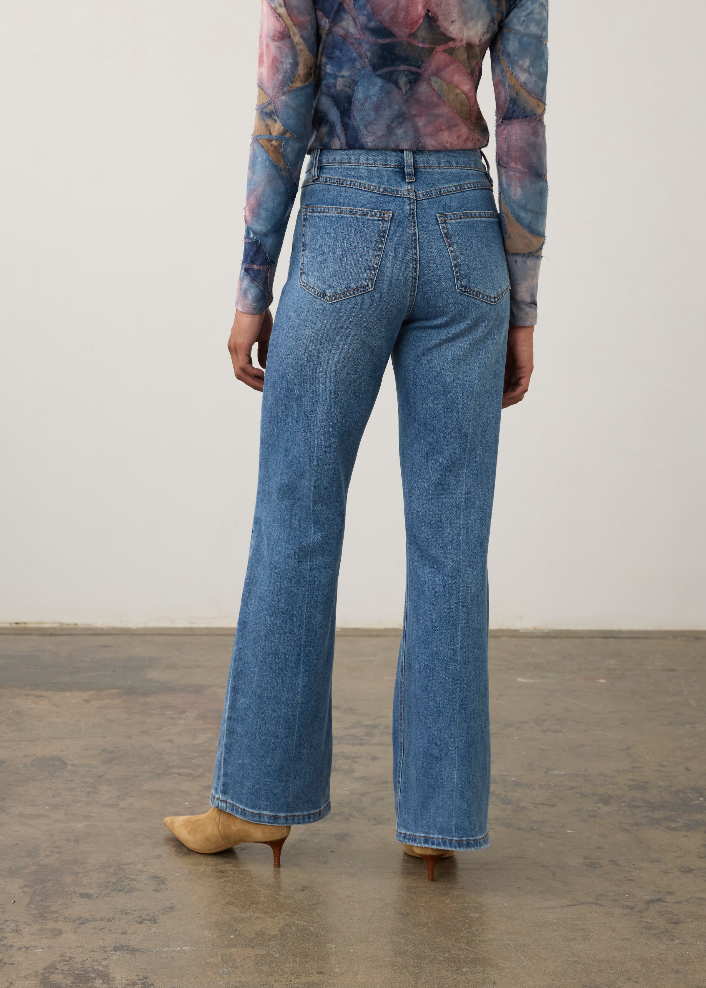 Back view of FDJ Olivia Bootleg Jeans - Style 2266843 in med wash