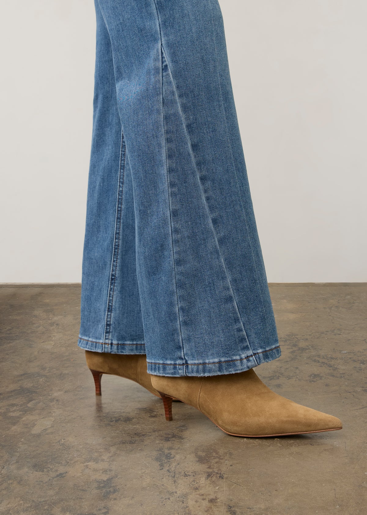 Side view of FDJ Olivia Bootleg Jeans - Style 2266843 in med wash