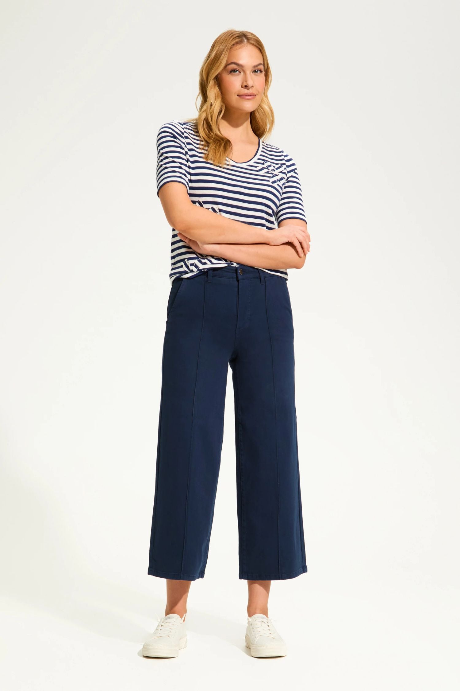 Front view2 of FDJ Suzanne Denim Wide Leg Crop in navy