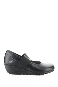 Side view of Fly London Wedge Pump - Style Olid in black