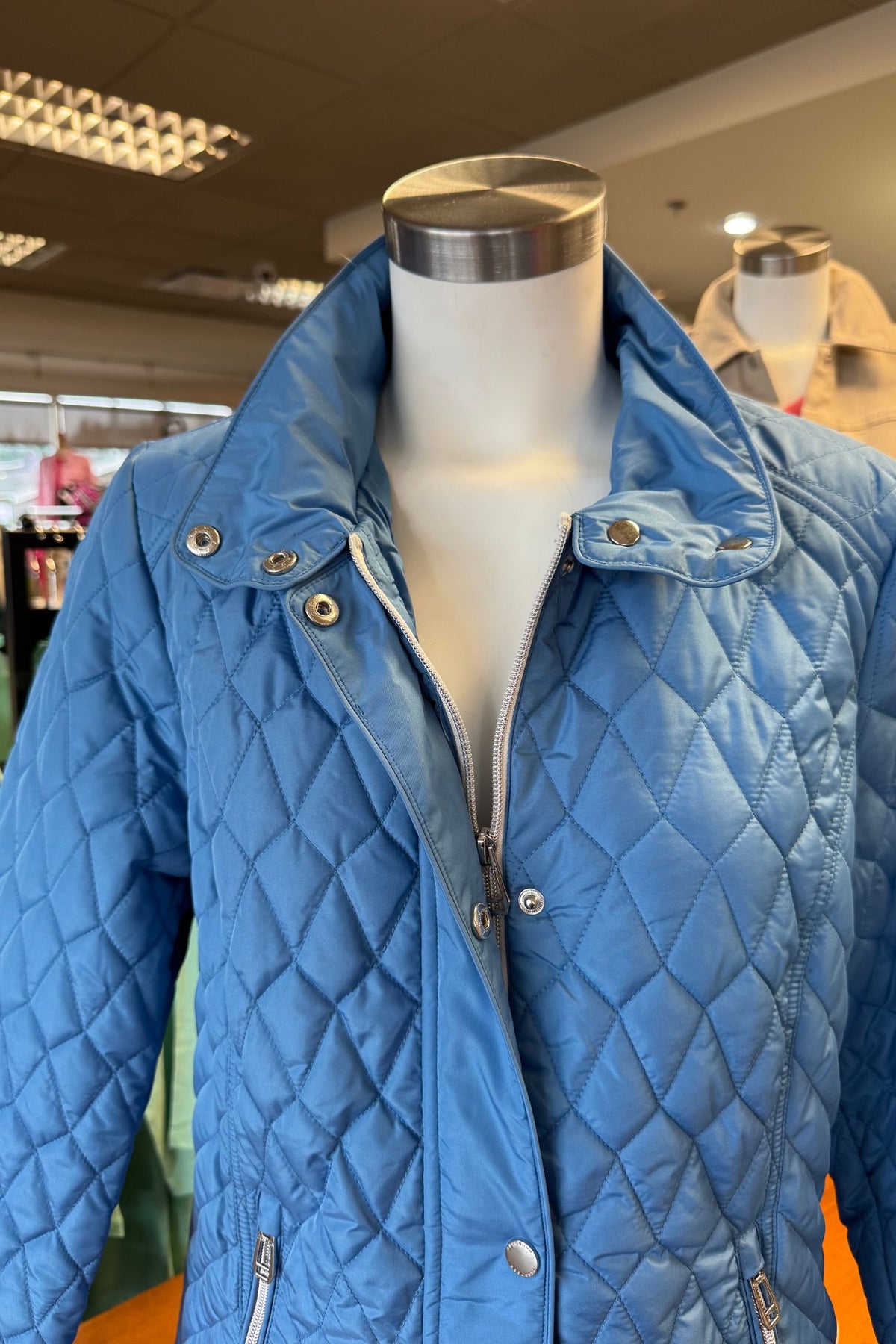 Closeup front view of Frandsen Quilted Water Repellant Jacket - Style 243 in palace blue
