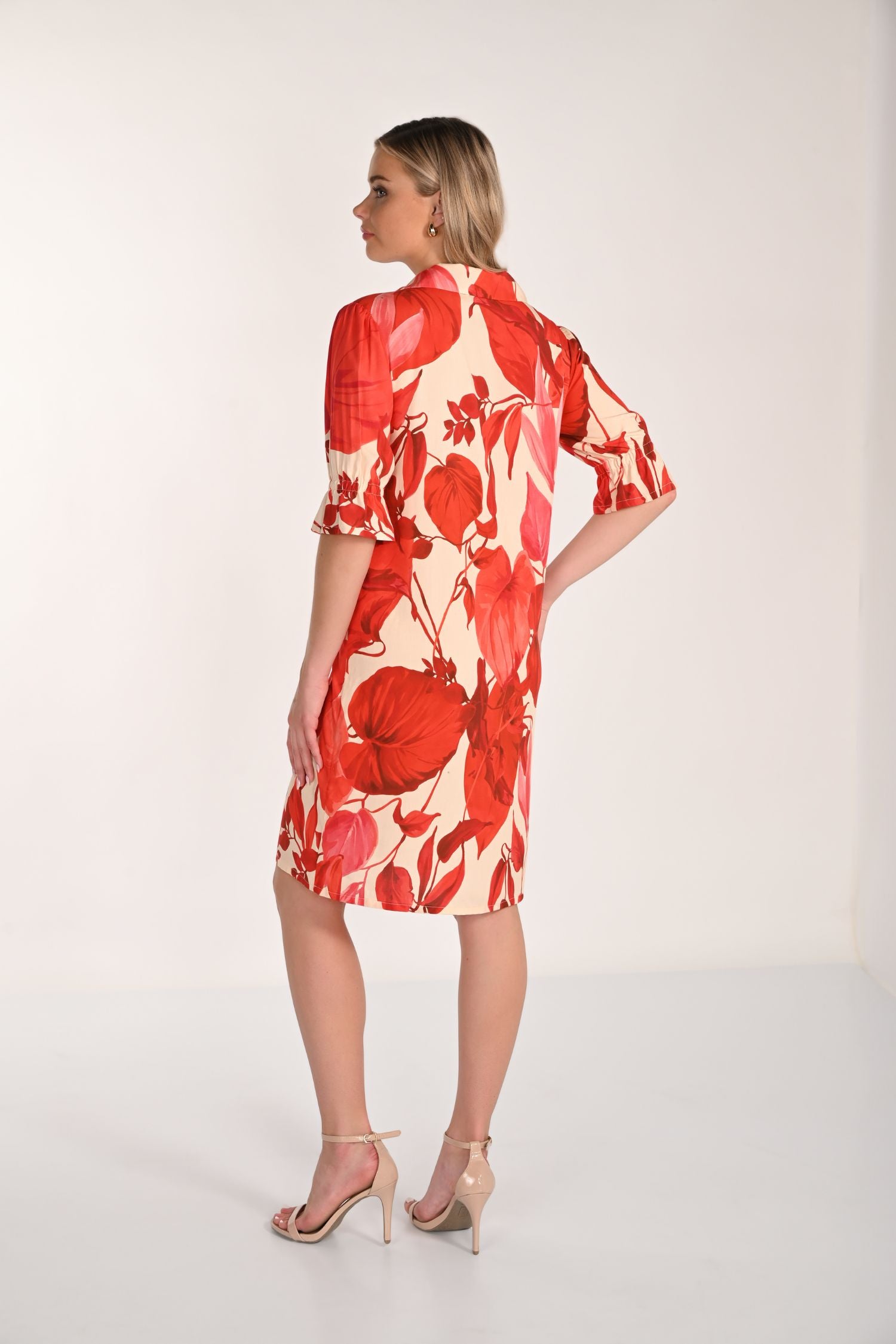 Back view of Frank Lyman Floral Puff Sleeve Shift Dress - Style 266188