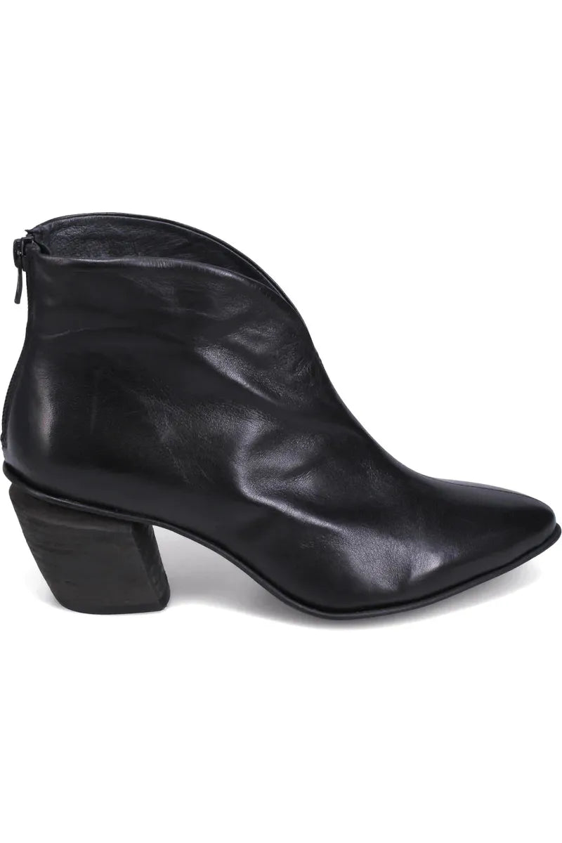 E booties online