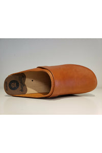 Troentorp Da Vinci Clog, side front, cognac