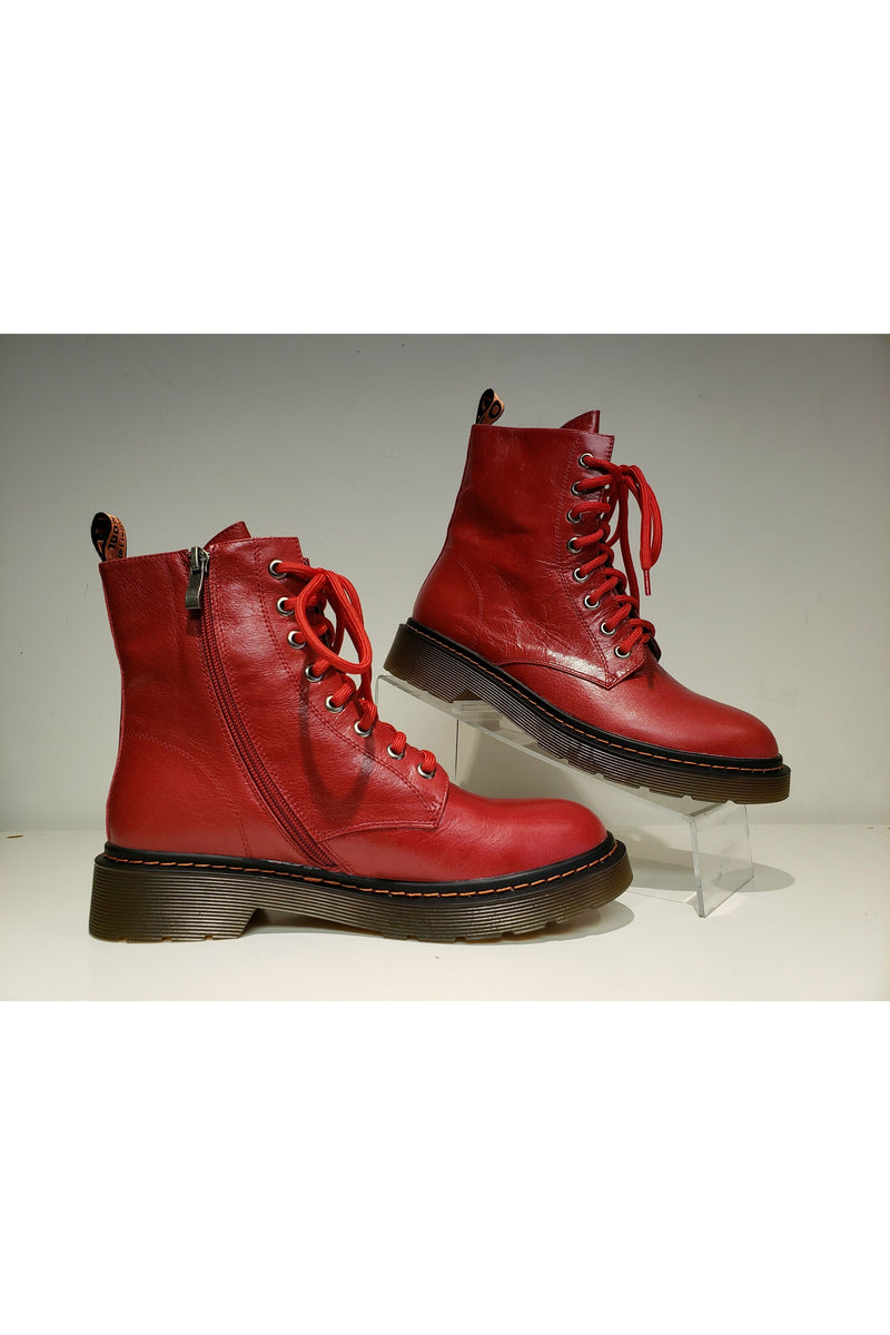 Tamara London Devon Laced Boot, pair, red