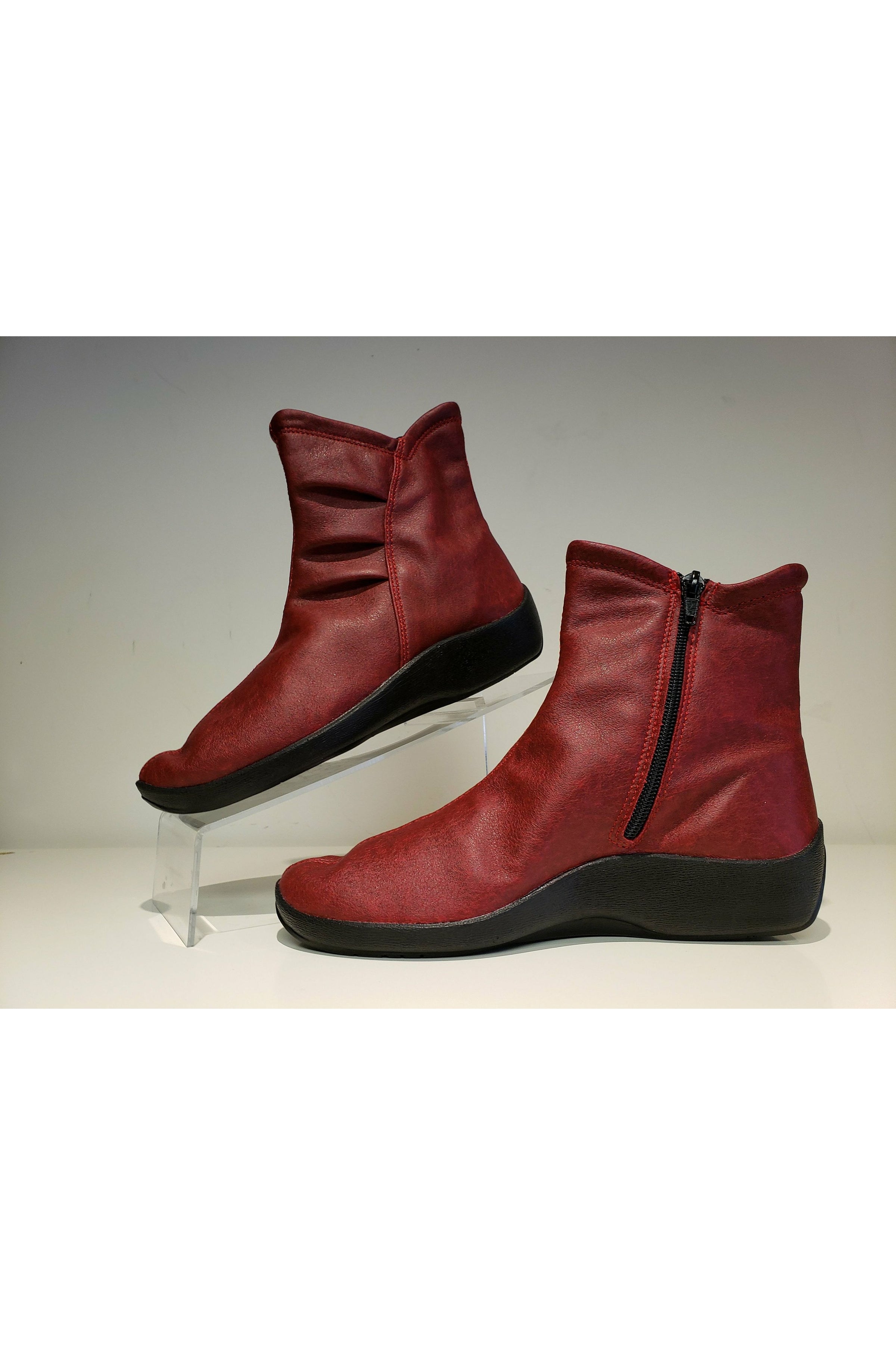 Arcopedico Ankle Boot - Style 4281-L19, pair, cherry