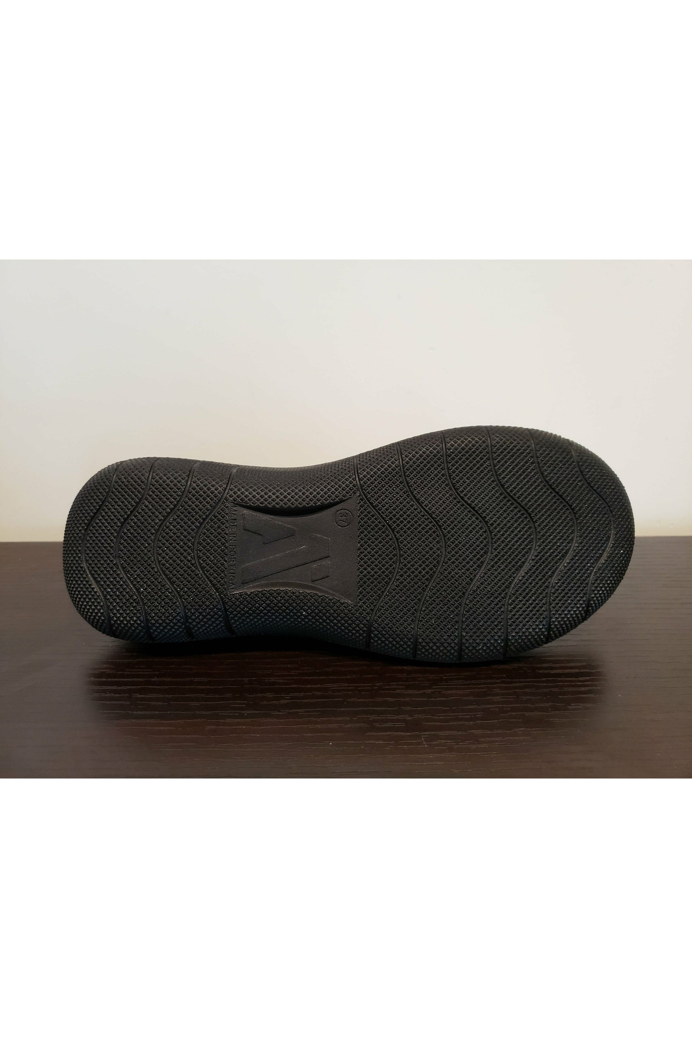 Arcopedico Slip On Shoe - Style Gaia, bottom, black