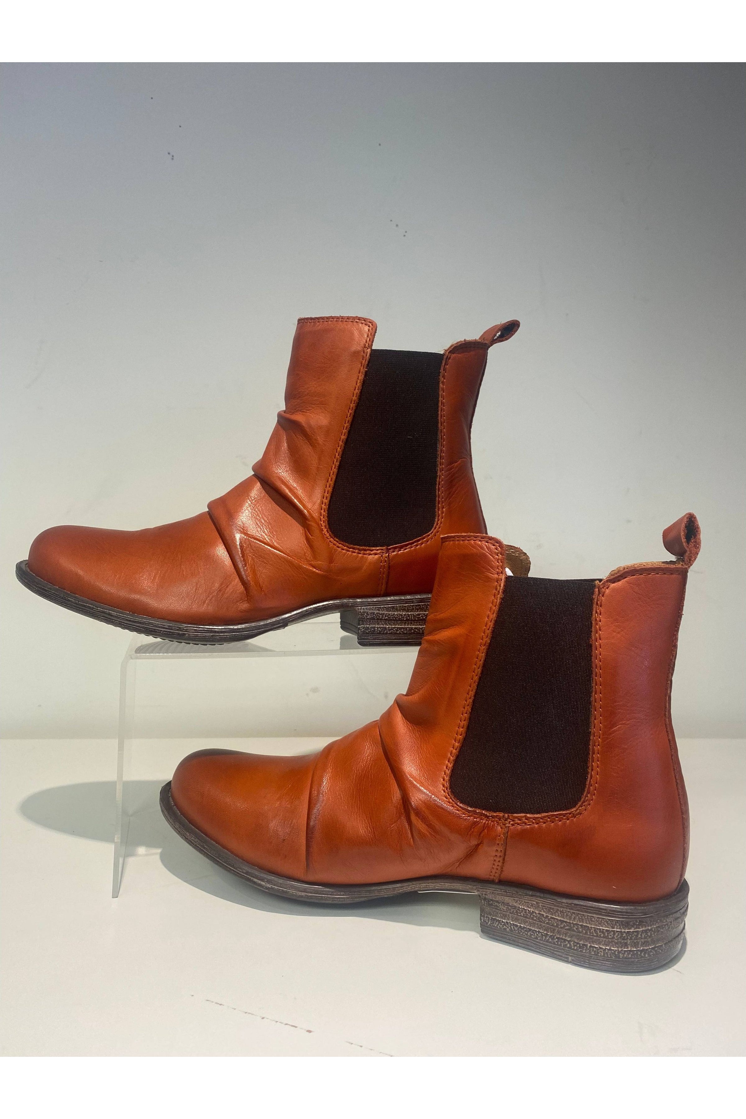 Miz Mooz Lissie Antique Boot, pair
