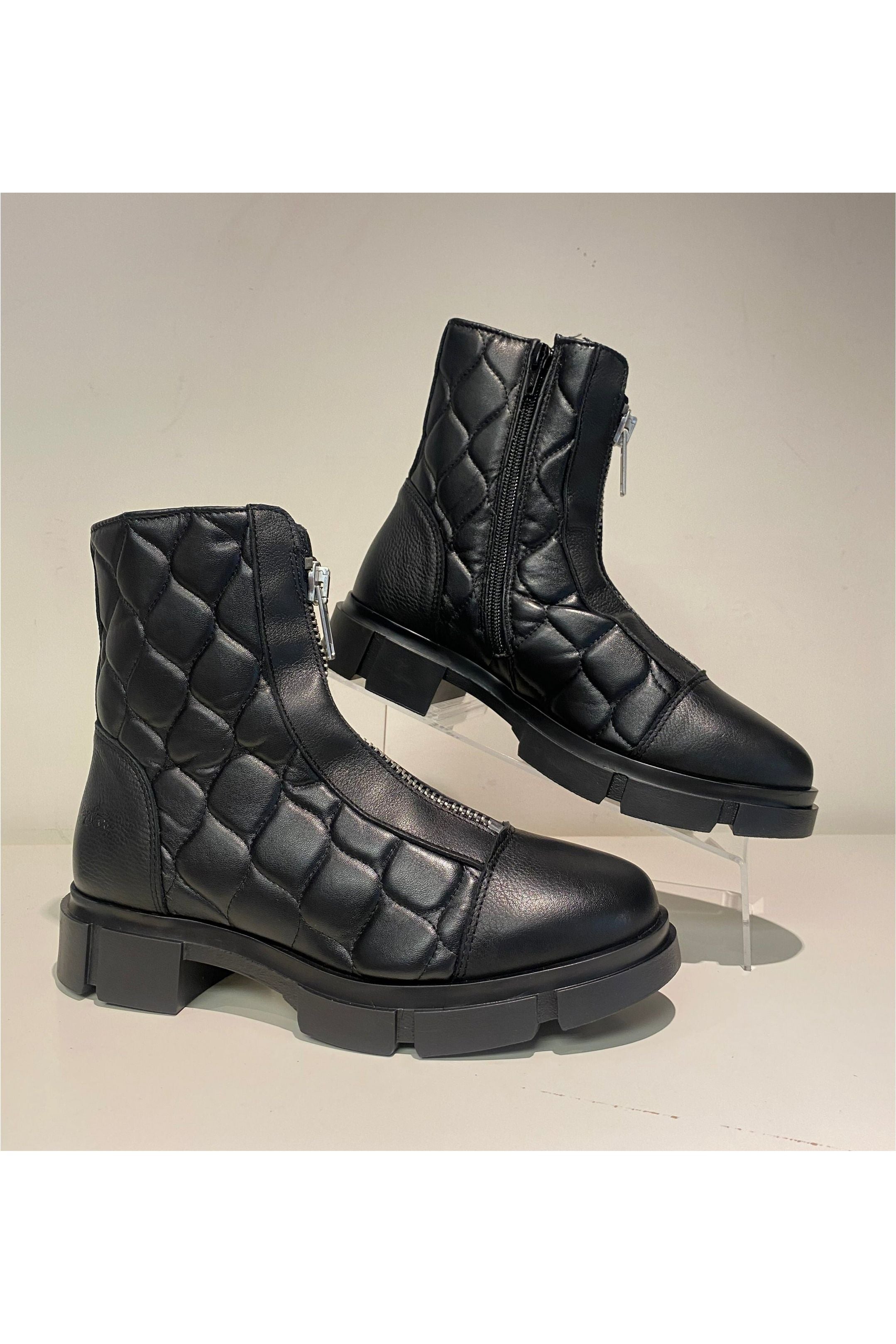 Bos & Co Quilted Ankle Boot - Style Lane, pair, black