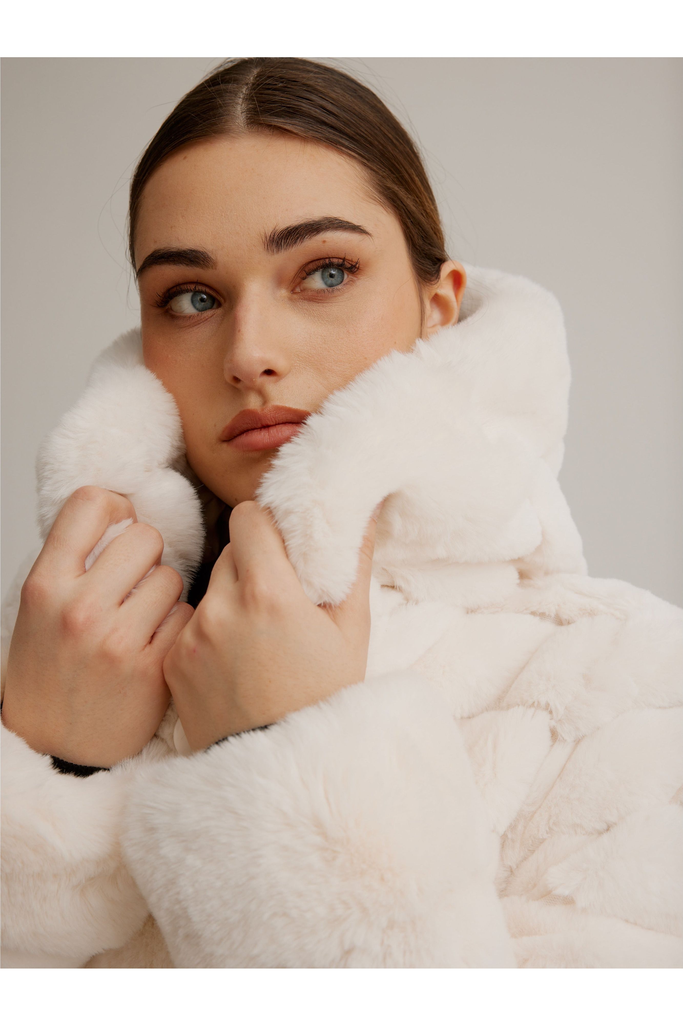 Nikki Jones Reversible Faux Fur Coat Style K4129RK 164 Close